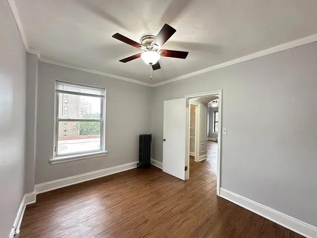 $1,595 | 434 West Wellington Avenue, Unit 207, Chicago, IL 60657