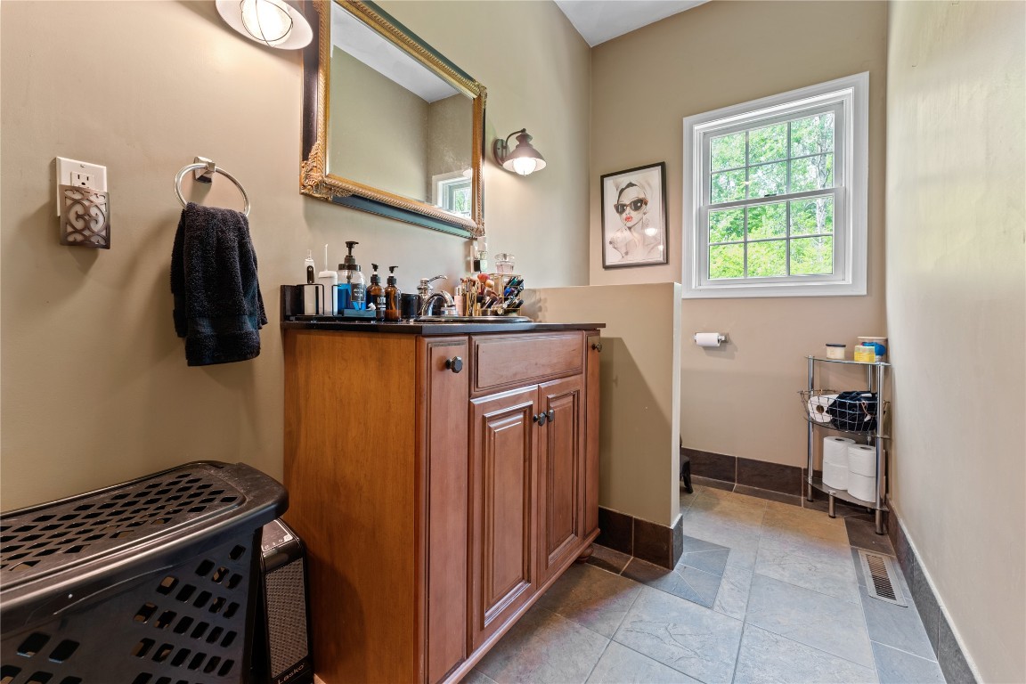 4704 Murphy Road Conklin, NY 13903 - Photo 16 of 23 Gallery Image 16