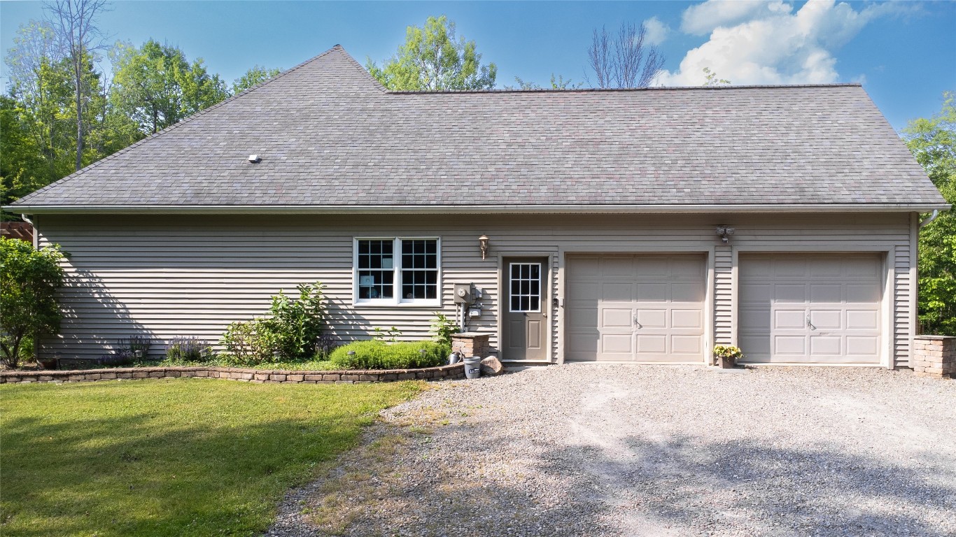 4704 Murphy Road Conklin, NY 13903 - Photo 4 of 23 Gallery Image 4