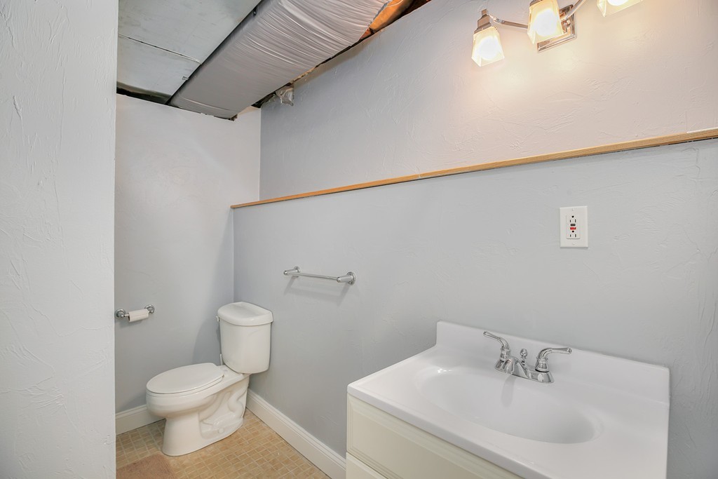 34 Imbaro Road Boston, MA 02136 - Photo 24 of 28 Gallery Image 24