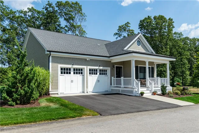 $919,900 | 1 Hampton Road, Unit 27, Coventry, RI 02816