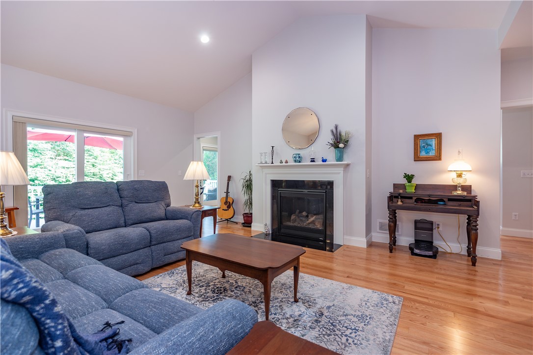 1 Hampton Road, Unit 27 Coventry, RI 02816 - Photo 23 of 50