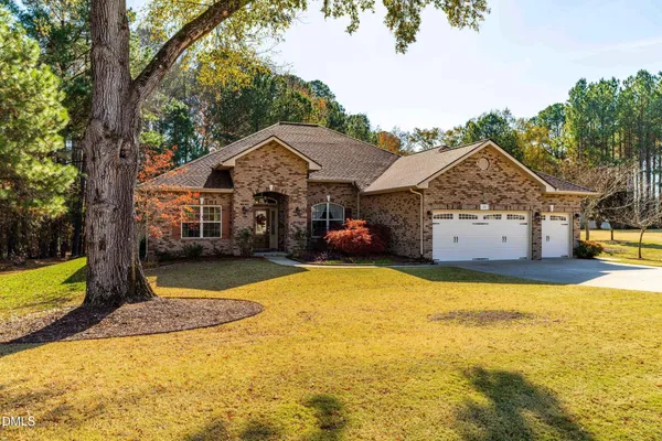 $576,500 | 45 Meadow Wood Lane, Willow Spring, NC 27592
