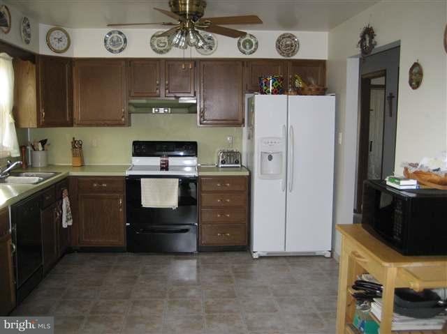 2347 Armstrong Valley Road Halifax, PA 17032 - Photo 9 of 12