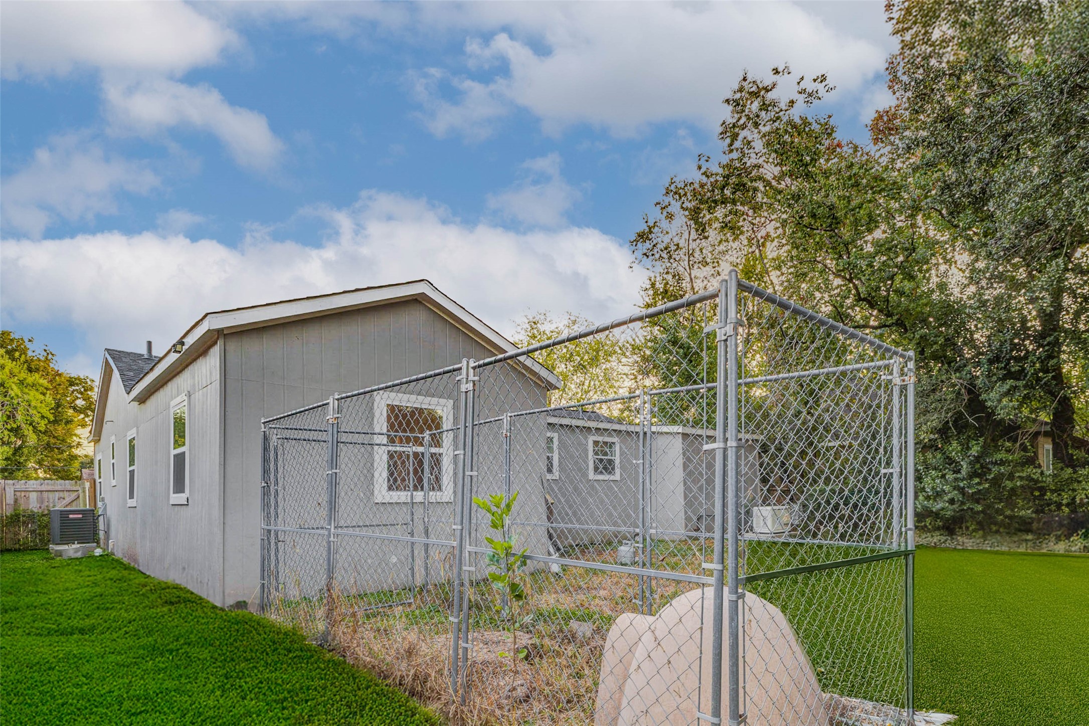 907 Whitaker Avenue Pasadena, TX 77506 - Photo 29 of 35