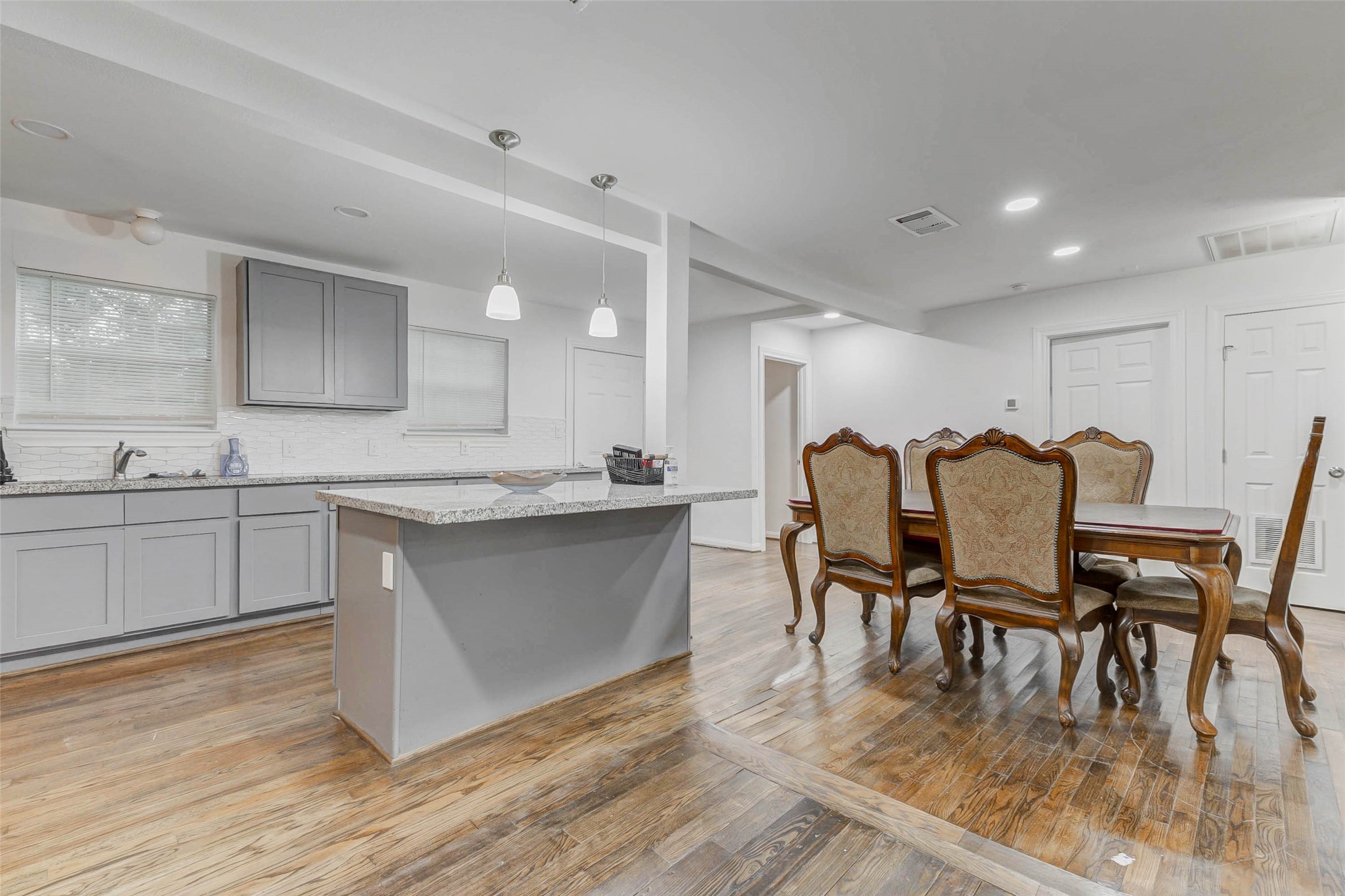 907 Whitaker Avenue Pasadena, TX 77506 - Photo 10 of 35