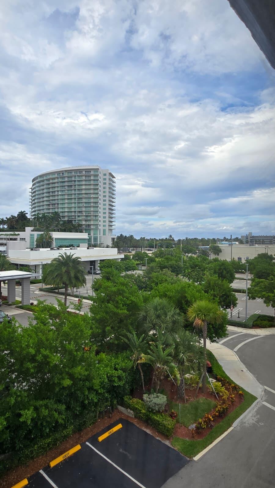 105 South Riverside Drive, Unit 402 Pompano Beach, FL 33062 - Photo 30 of 43 PHOTO-2026-06-09-17-09-44 3
