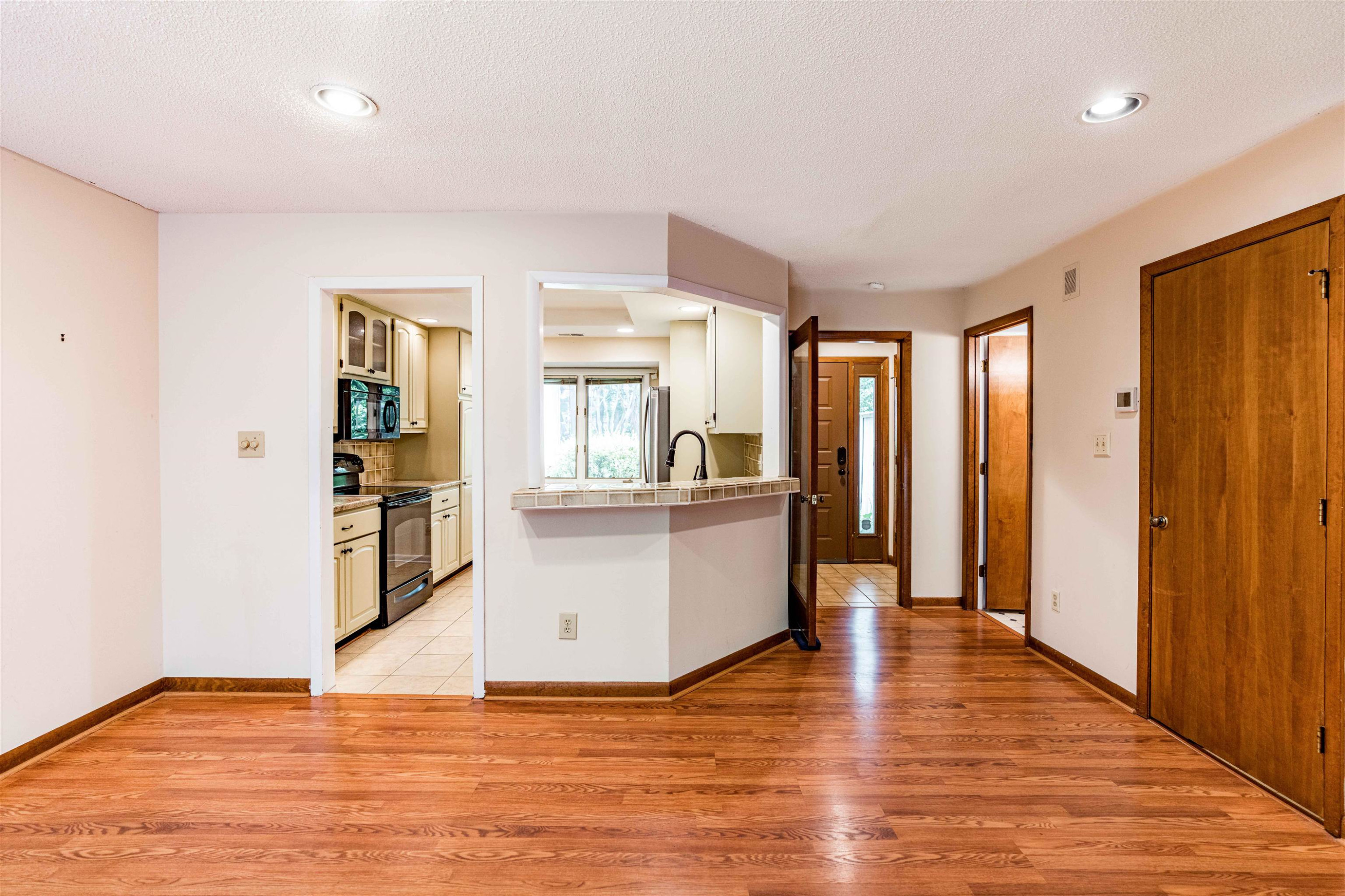4335 Sunscape Lane Raleigh, NC 27613 - Photo 4 of 31 Photo 4