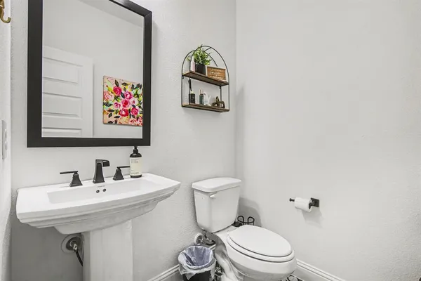 $699,000 | 4204 Hacienda Parkway, Joshua, TX 76058