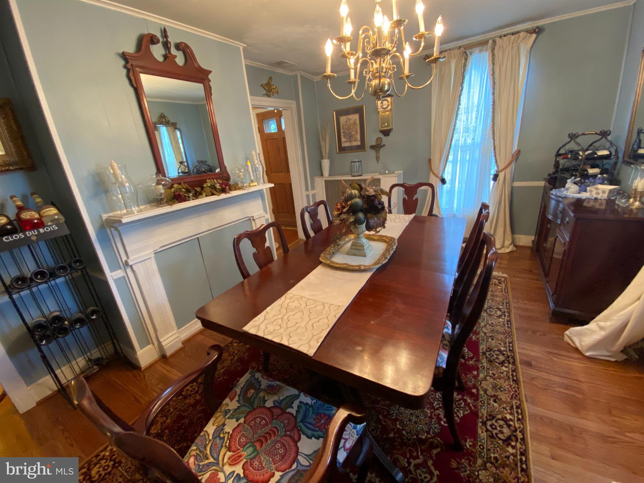 13300 Darnestown Road Gaithersburg, MD 20878 - Photo 39 of 73 Dining Room!