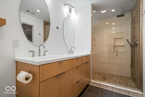 $549,900 | 2328 North Park Avenue, Indianapolis, IN 46205