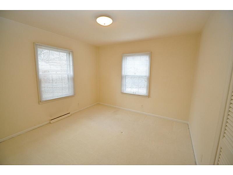 633 Alwyne Road Carmel, IN 46032 - Photo 10 of 14 Gallery Image 10