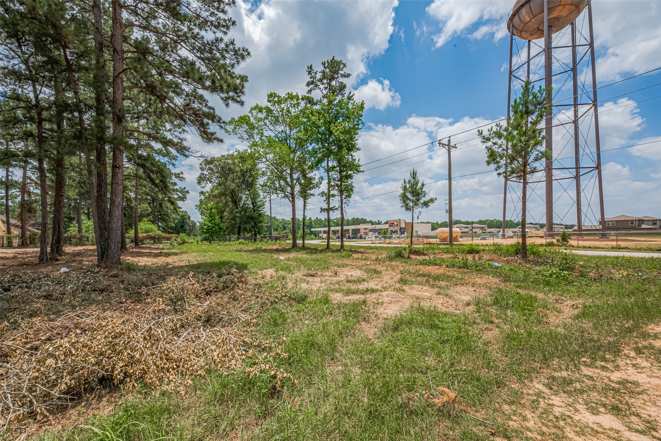 13907 Willis Waukegan Road Conroe, TX 77303 - Photo 12 of 18