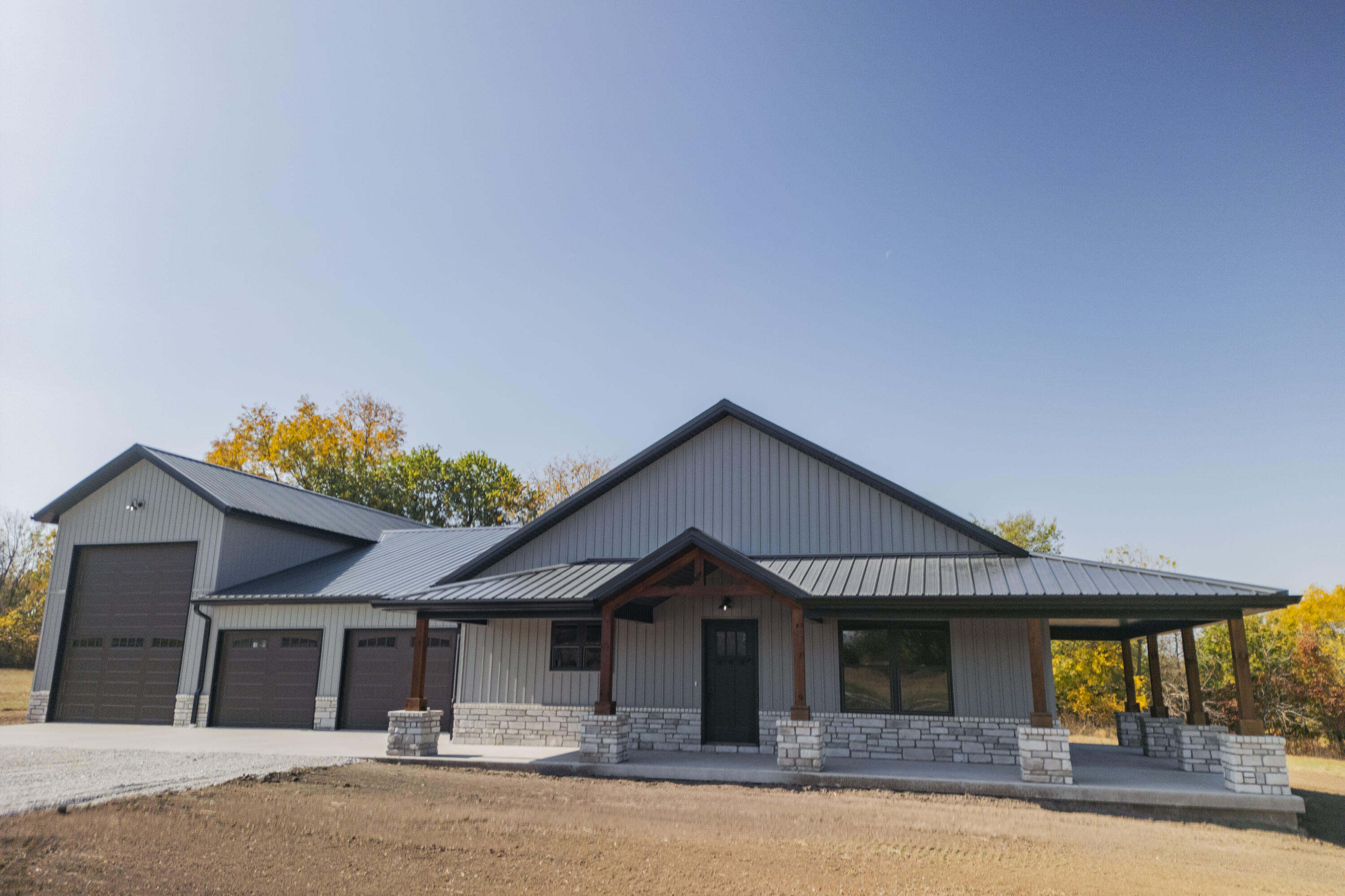 4411 South 86th Road Bolivar, MO 65613 - Photo 1 of 1 IMG__45