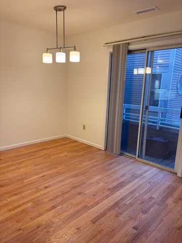 $3,400 | 31 Henry Street, Unit 31, Cambridge, MA 02139