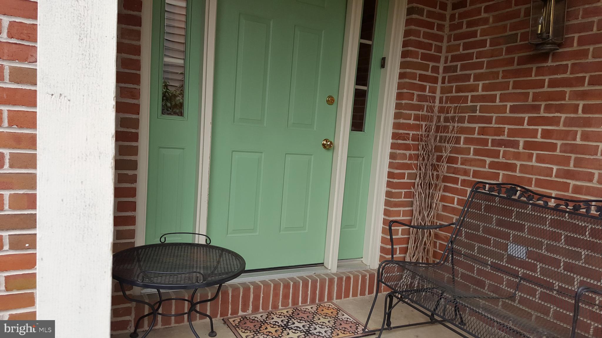 1813 Spring Ridge Lane Lancaster, PA 17603 - Photo 3 of 33 Gallery Image 3