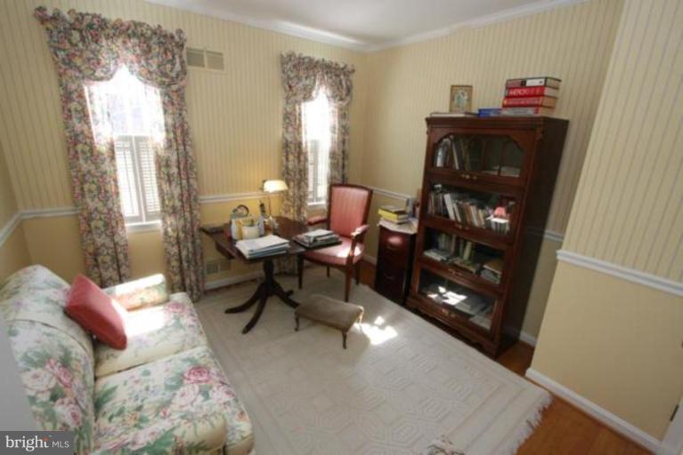 8527 Atwell Road Potomac, MD 20854 - Photo 3 of 19 Bedroom #2