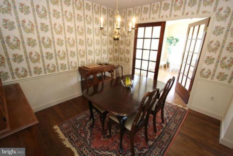 8527 Atwell Road Potomac, MD 20854 - Photo 8 of 19 Dining Room #2