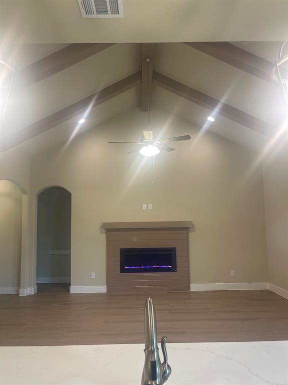 125 Joel Street Springtown, TX 76082 - Photo 4 of 20