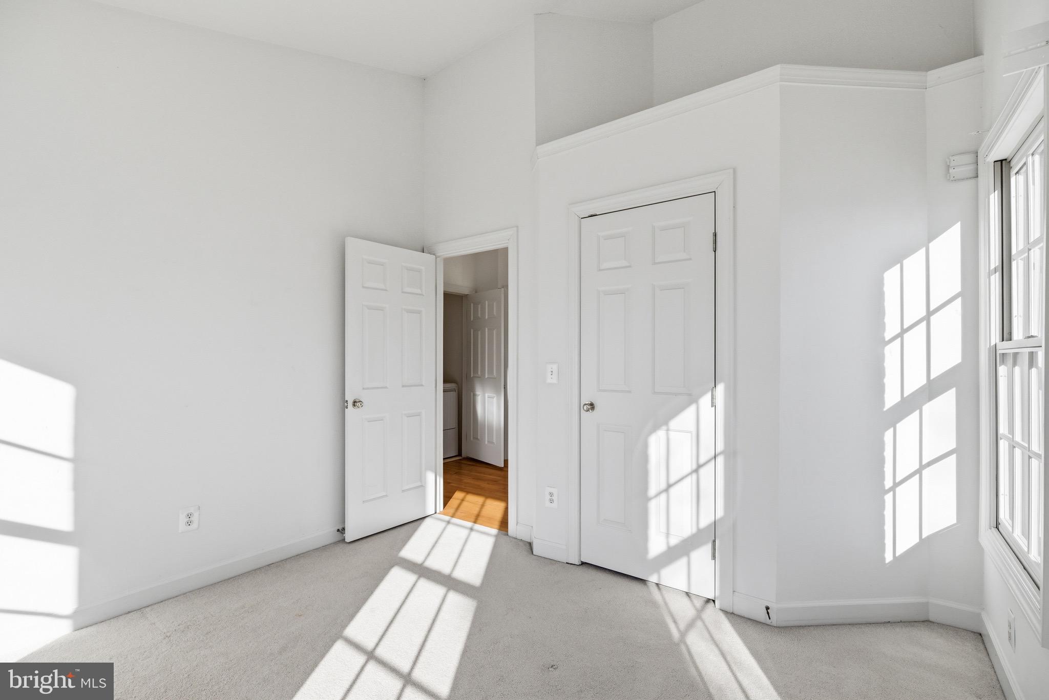 1817 Fallbrook Lane Vienna, VA 22182 - Photo 28 of 50 a view of an empty room and window