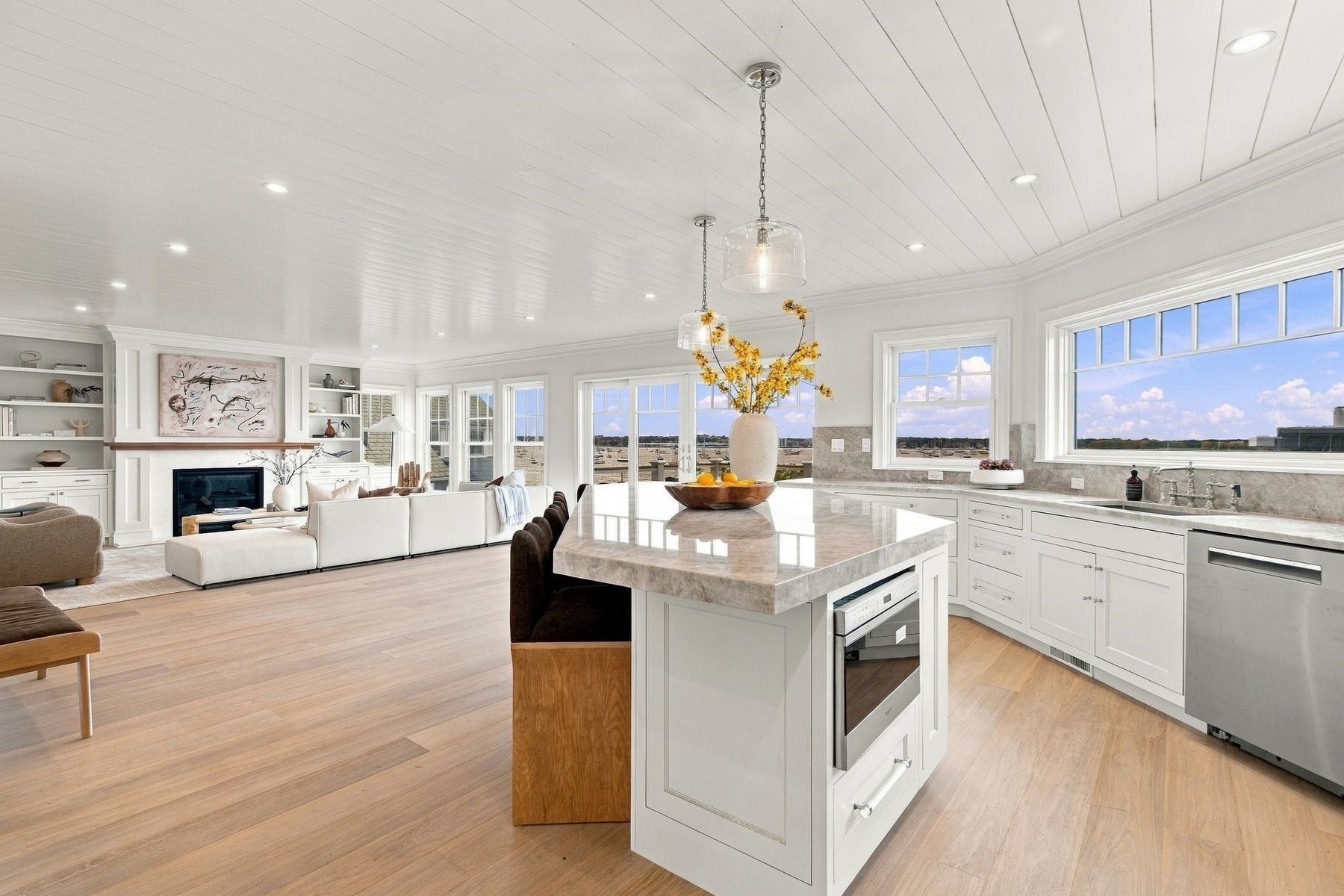 11 Kenneth Road Marblehead, MA 01945 - Photo 18 of 41 Gallery Image 18