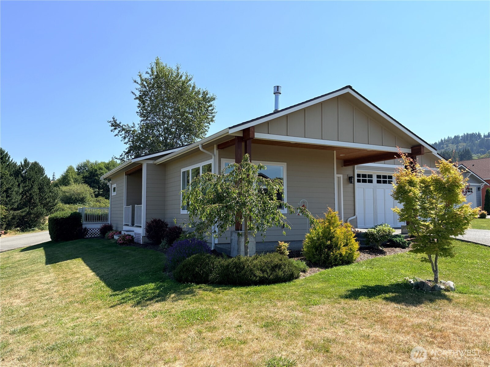 40 Snowbell Court Sequim, WA 98382 - Photo 2 of 38