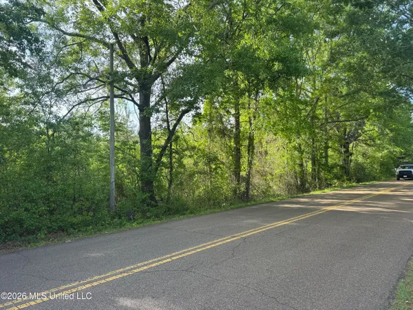 $130,000 | 1311 North Jackson Street, Brookhaven, MS 39601