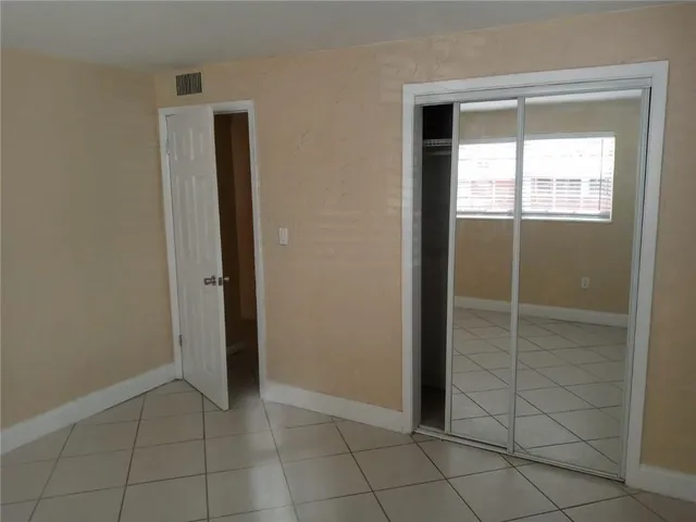 $1,900 | Undisclosed Address, Sunrise, FL 33313