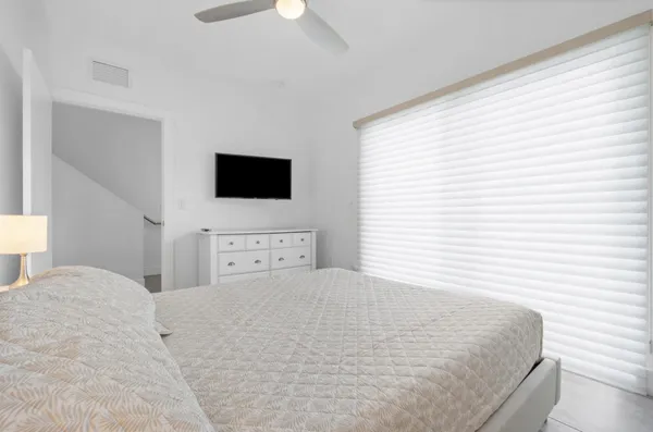 $8,500 | 1367 North Ocean Boulevard, Pompano Beach, FL 33062