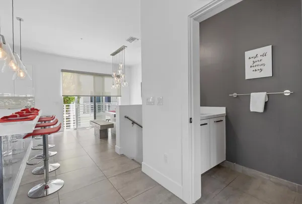 $8,500 | 1367 North Ocean Boulevard, Pompano Beach, FL 33062