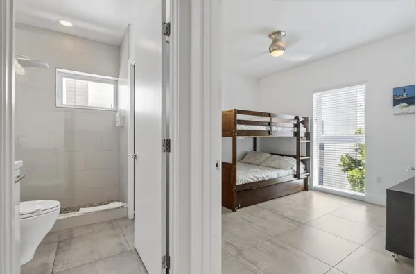 $8,500 | 1367 North Ocean Boulevard, Pompano Beach, FL 33062