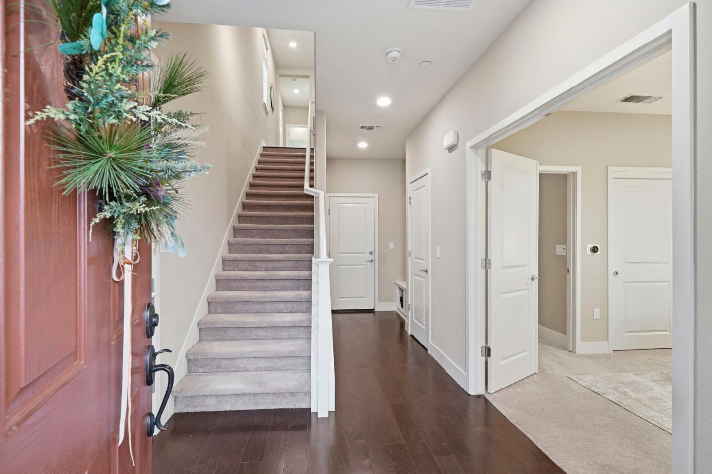 2813 Stringham Way Dublin, CA 94568 - Photo 3 of 40