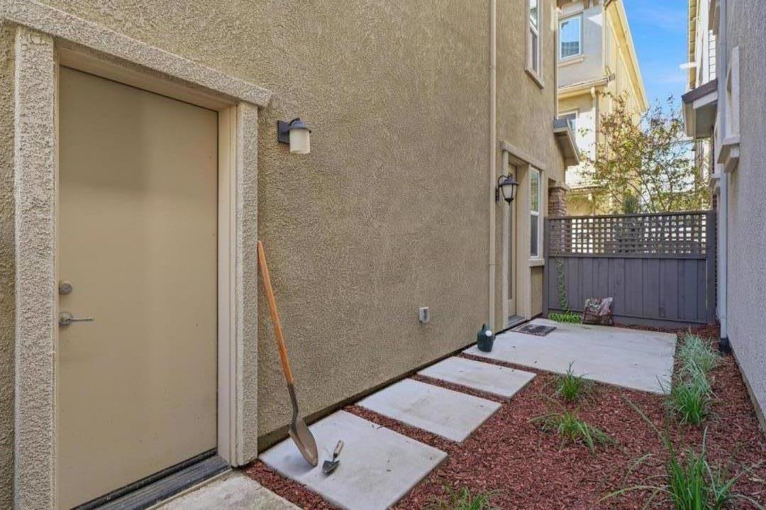 2813 Stringham Way Dublin, CA 94568 - Photo 35 of 40