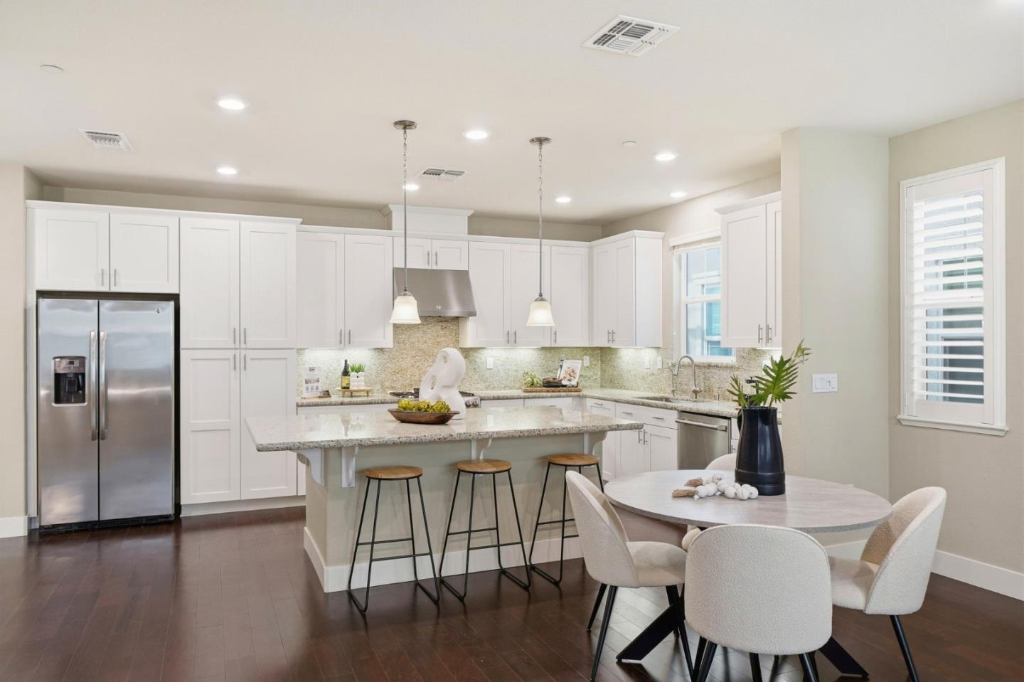 2813 Stringham Way Dublin, CA 94568 - Photo 7 of 40