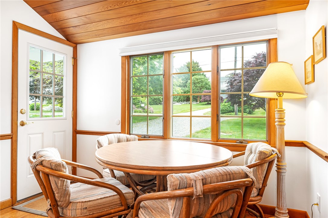 44 Fenway Road Westerly, RI 02891 - Photo 15 of 40