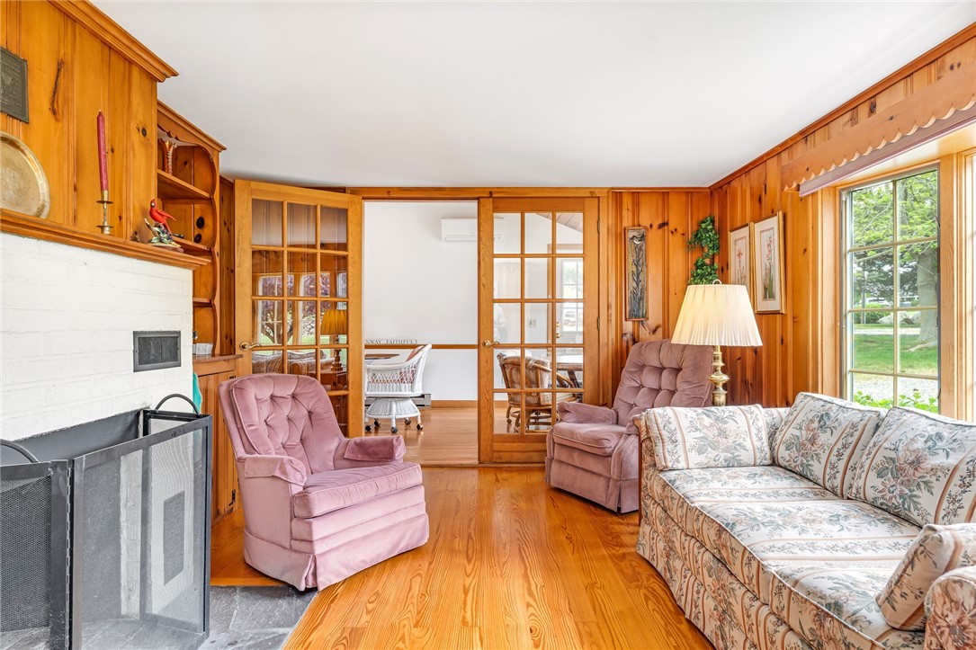 44 Fenway Road Westerly, RI 02891 - Photo 17 of 40