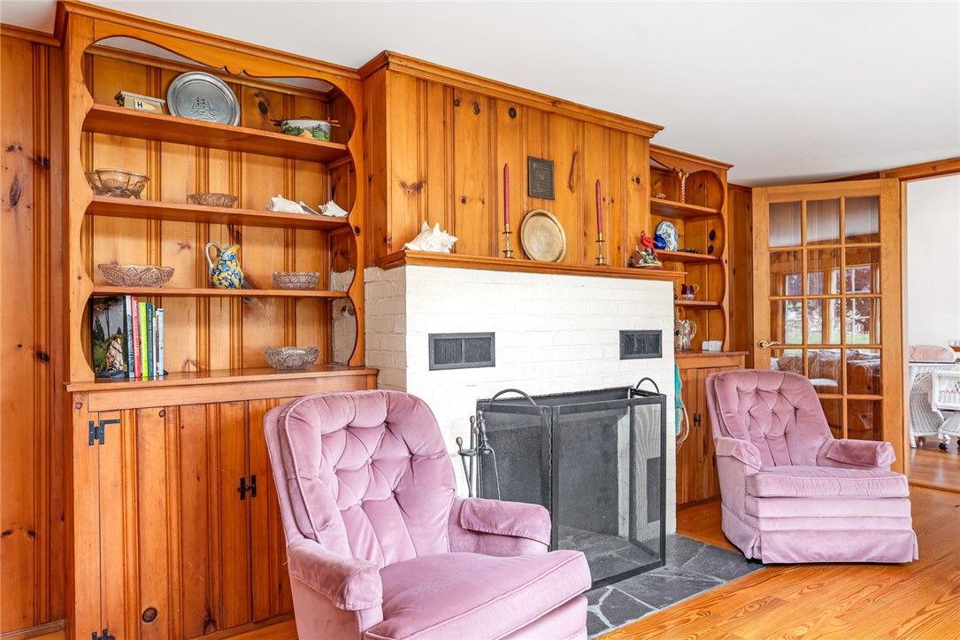 44 Fenway Road Westerly, RI 02891 - Photo 19 of 40