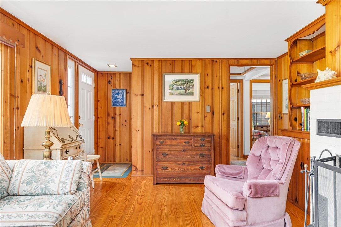 44 Fenway Road Westerly, RI 02891 - Photo 20 of 40