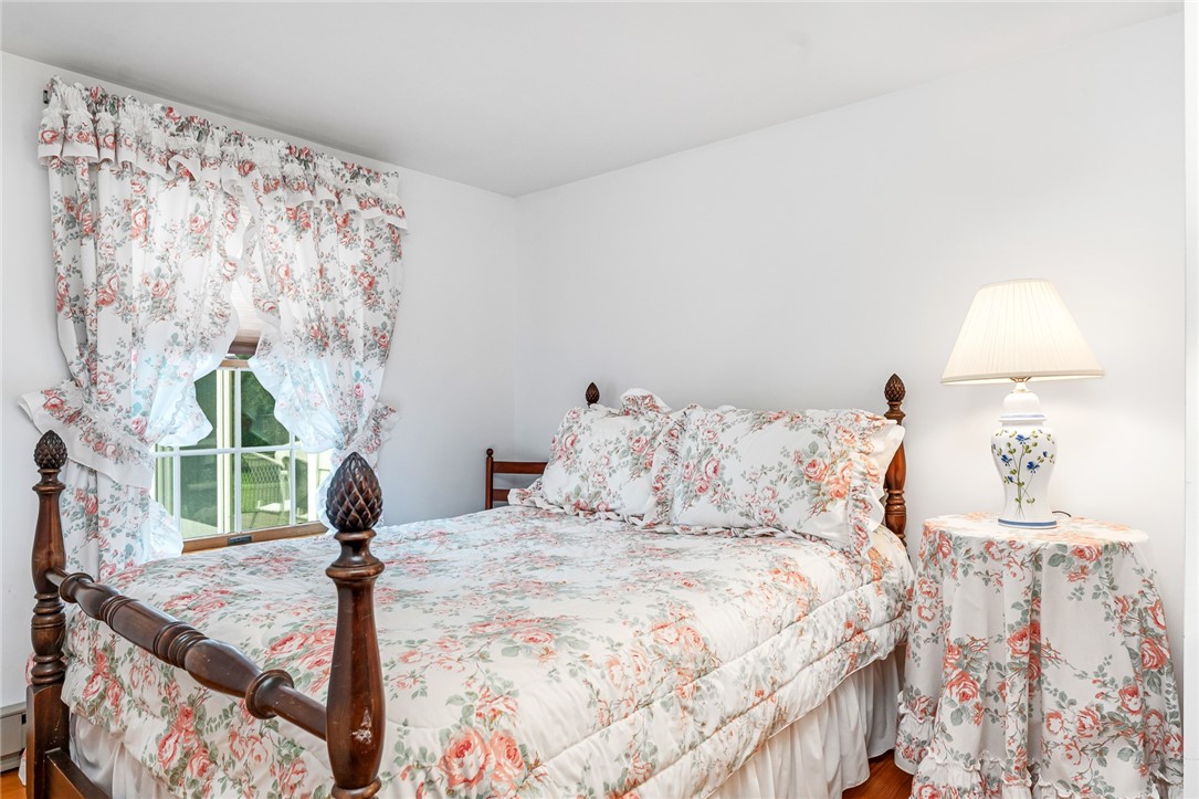 44 Fenway Road Westerly, RI 02891 - Photo 21 of 40