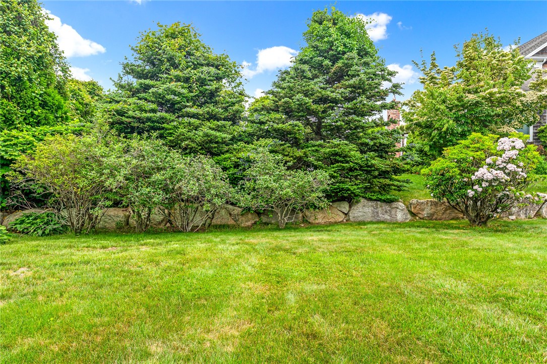 44 Fenway Road Westerly, RI 02891 - Photo 28 of 40