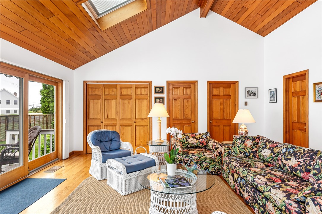 44 Fenway Road Westerly, RI 02891 - Photo 3 of 40