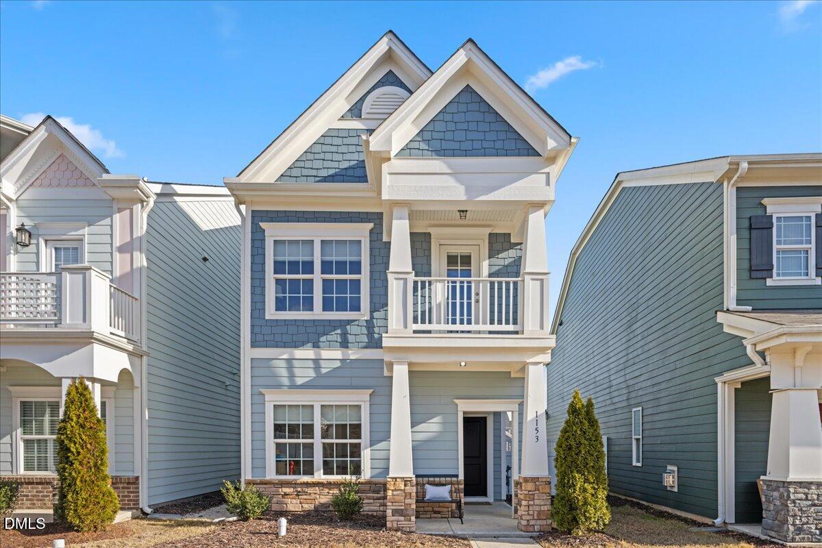 1153 Russet Lane Apex, NC 27523 - Photo 6 of 32 02-2A1A9040