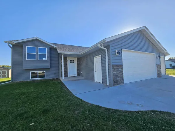 $379,900 | 815 West Roberts Street, Spencer, WI 54479