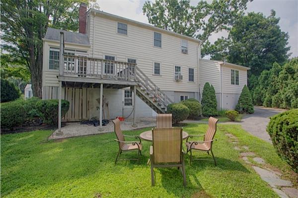 18 Fletcher Road Woburn, MA 01801 - Photo 8 of 27 Gallery Image 8