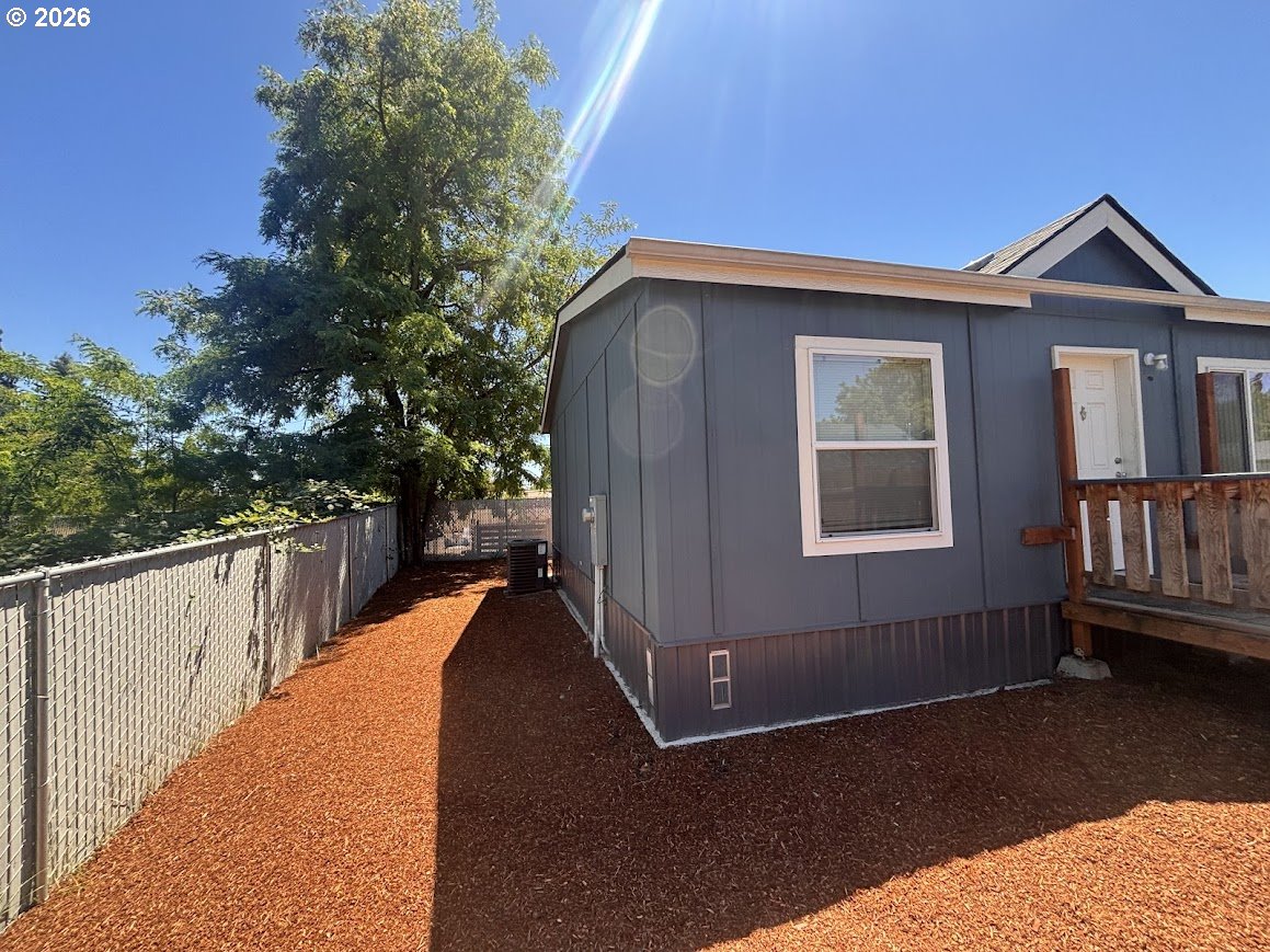 104 River Loop 1 Eugene, OR 97404 - Photo 30 of 32