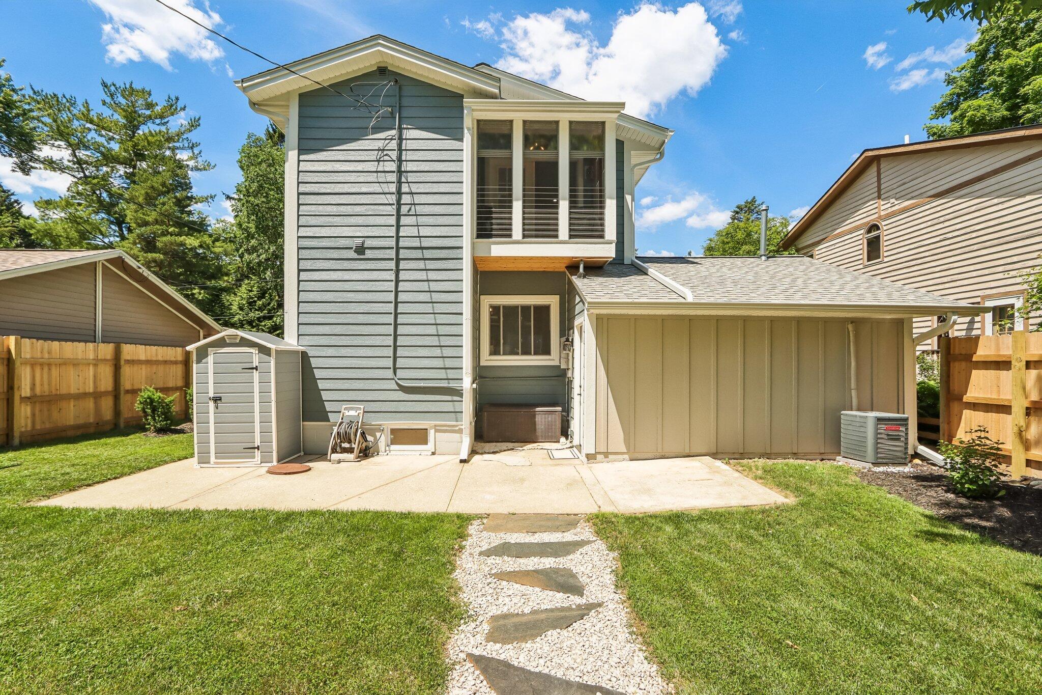 924 Nagawicka Street Delafield, WI 53018 - Photo 50 of 69 50-web-or-mls-Nagawicka St-S1606-050