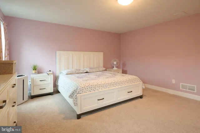 $769,900 | 172 Sussex Drive, State College, PA 16801