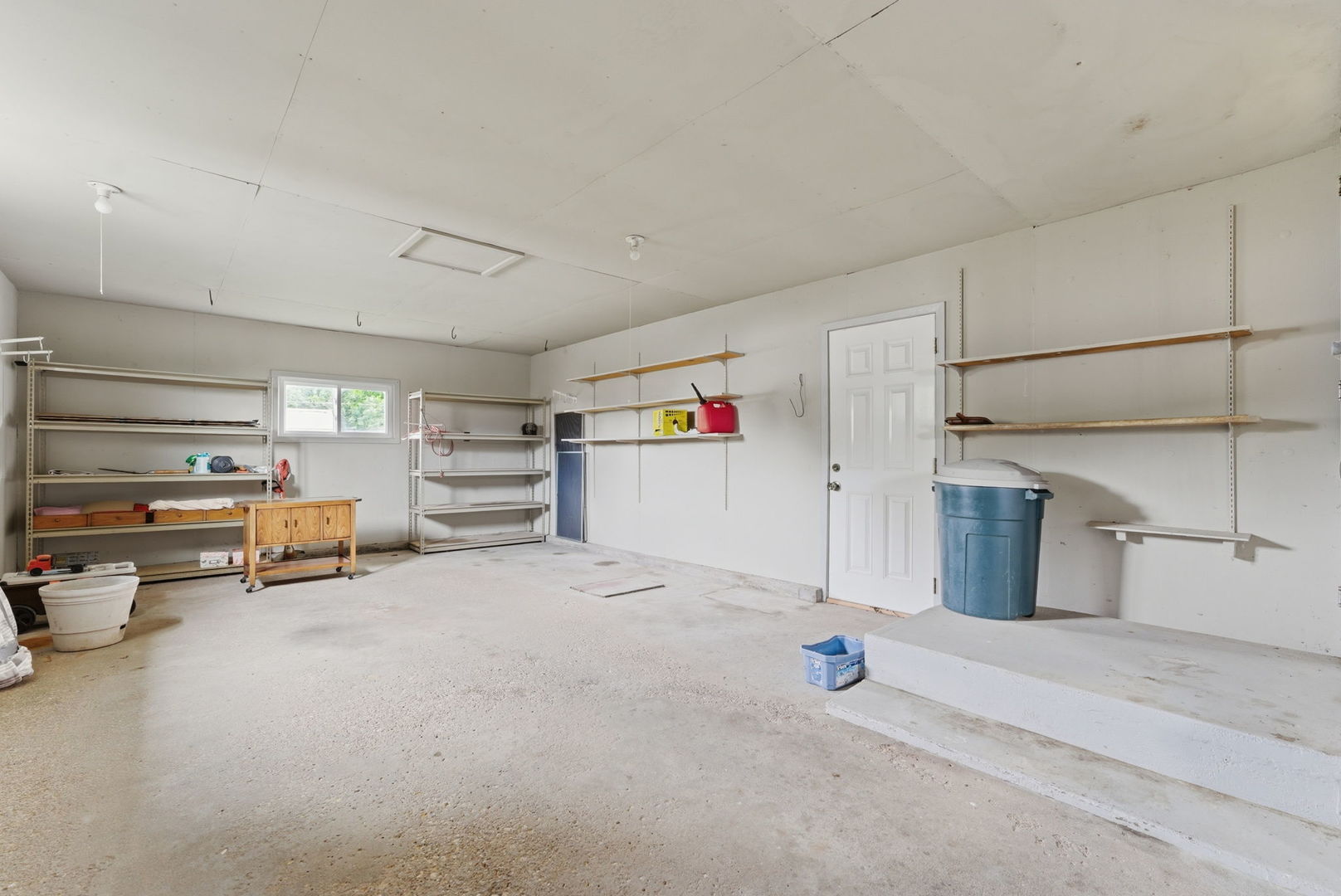 4620 50th Avenue Moline, IL 61265 - Photo 28 of 38