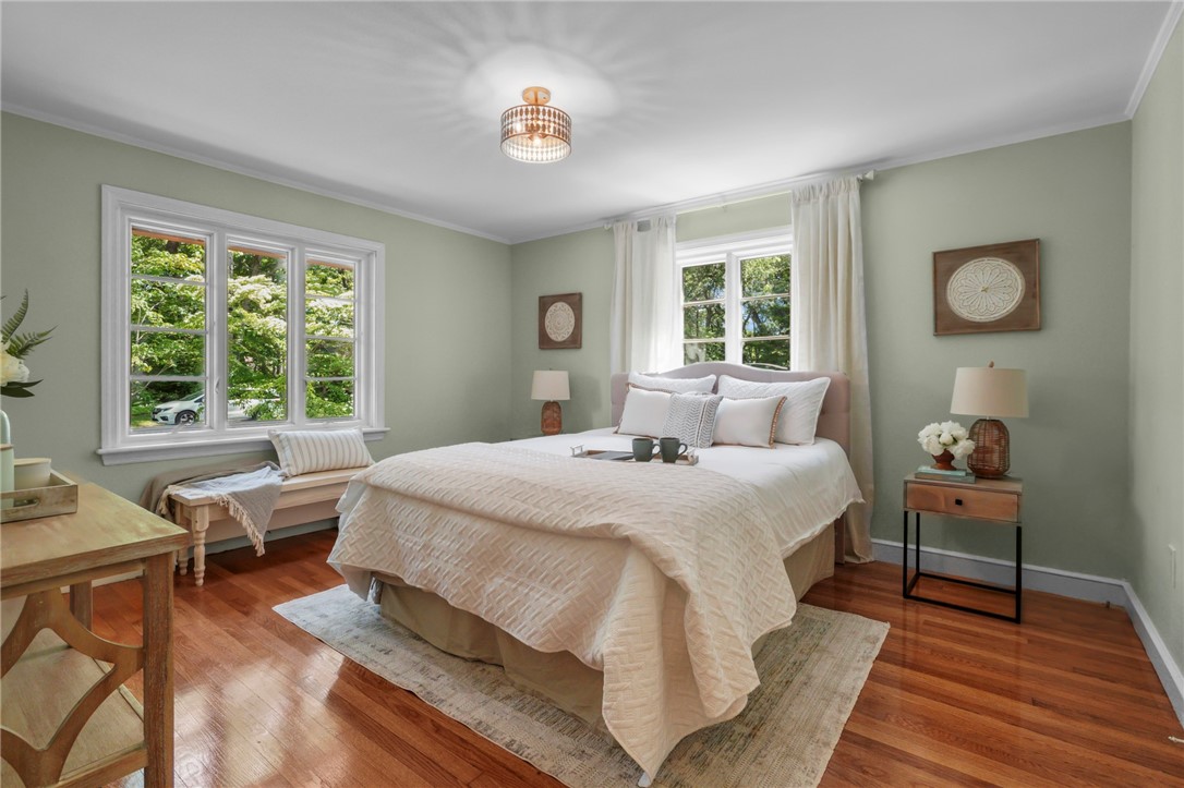 5 Echo Drive Barrington, RI 02806 - Photo 7 of 44 Primary on floor one