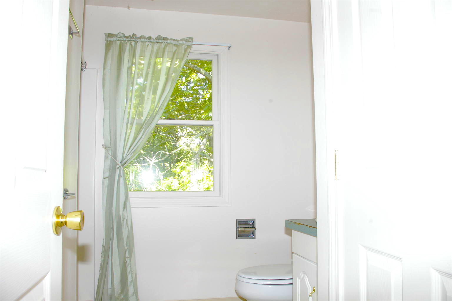 10 Juniper Way Eastham, MA 02642 - Photo 21 of 31 a bathroom with a toilet and a shower